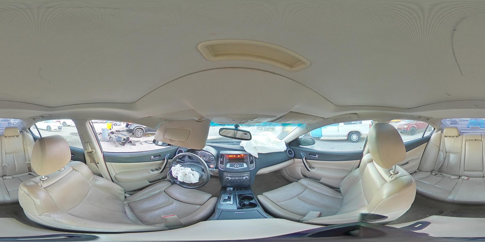 2012 NISSAN Maxima
