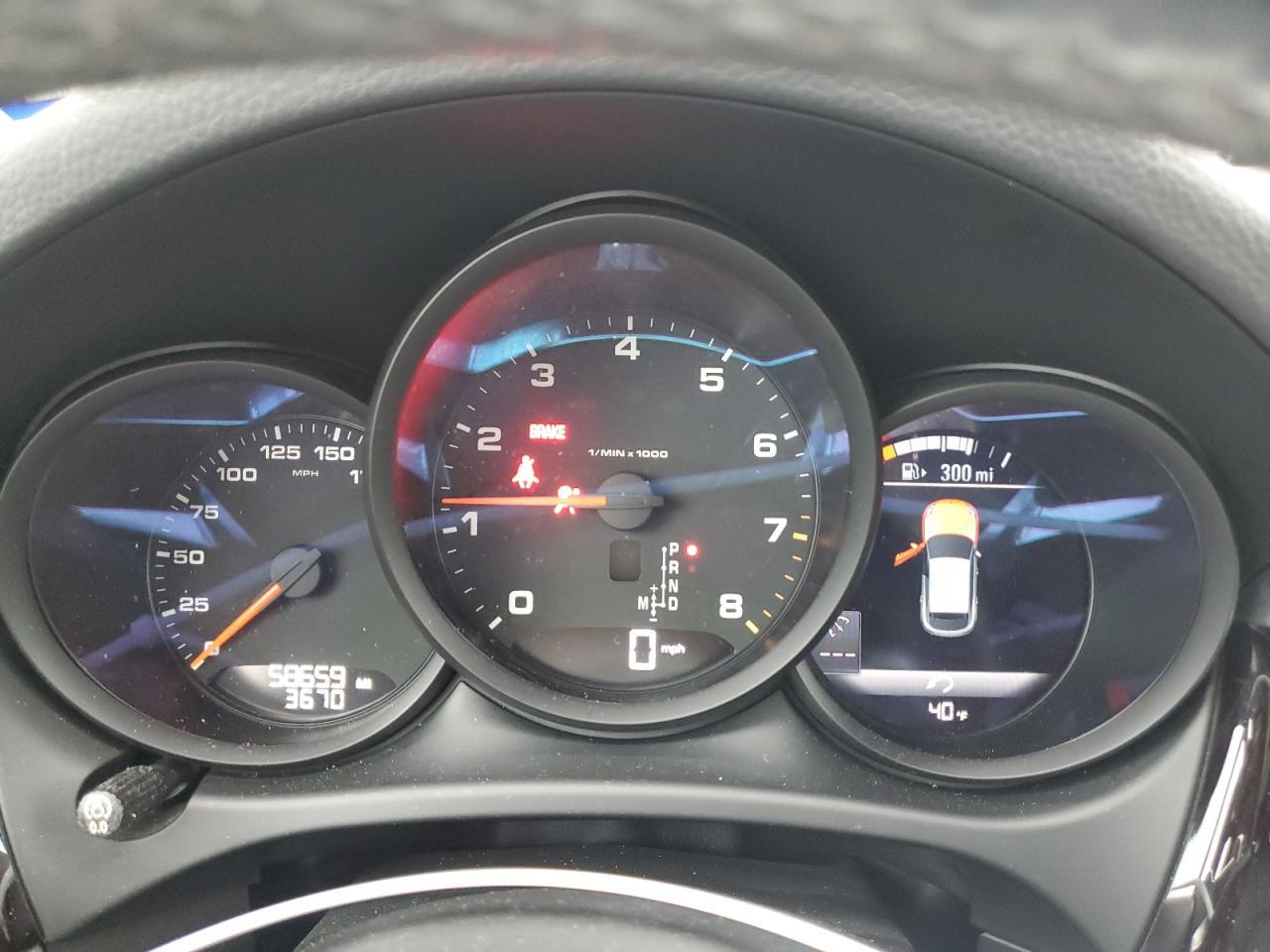 2019 PORSCHE Macan
