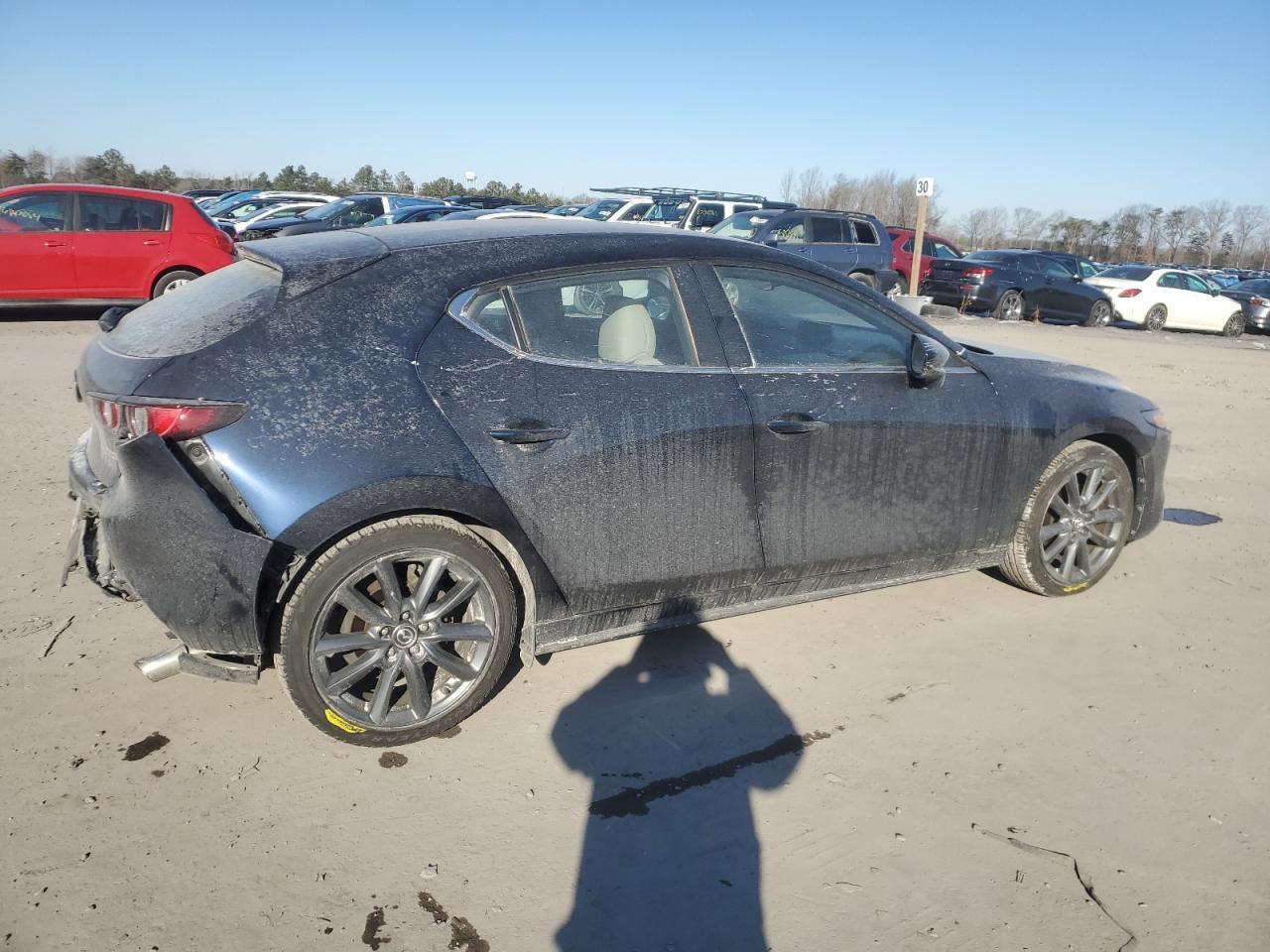 2020 MAZDA 3