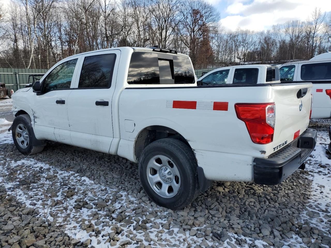 2022 NISSAN Titan