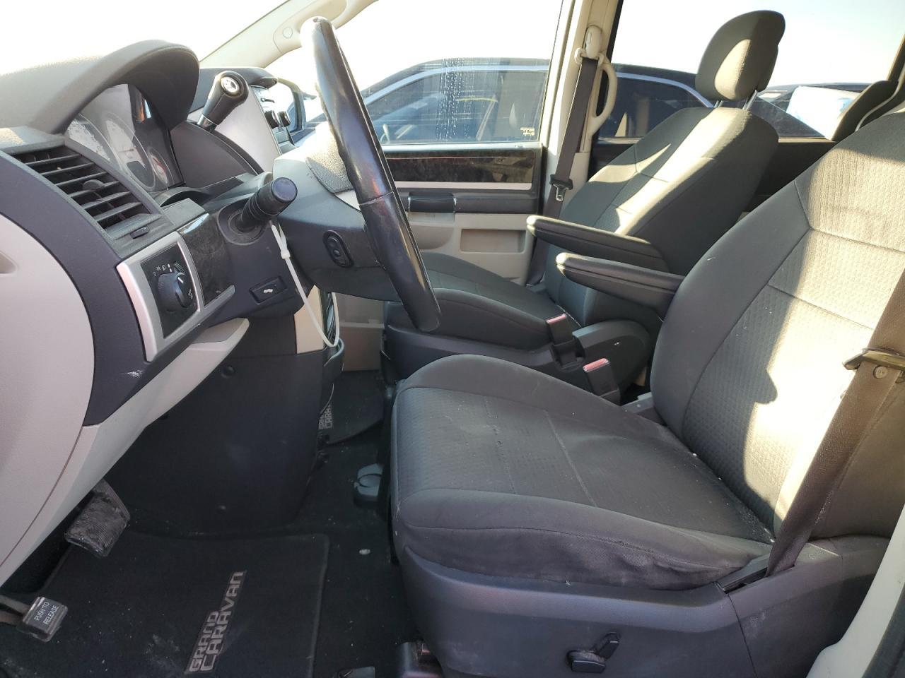 2010 DODGE CARAVAN