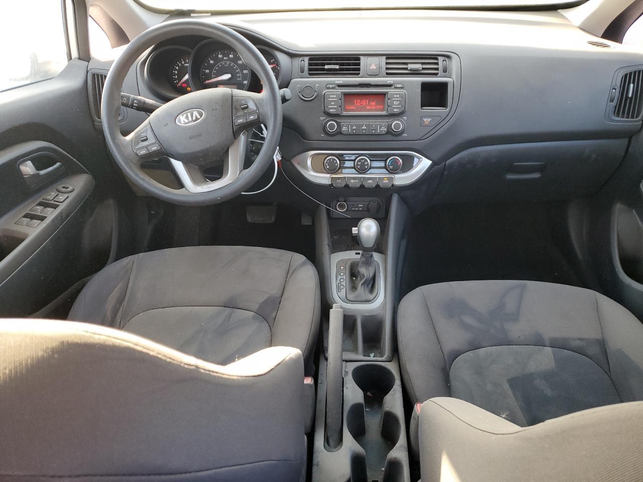 2015 KIA RIO