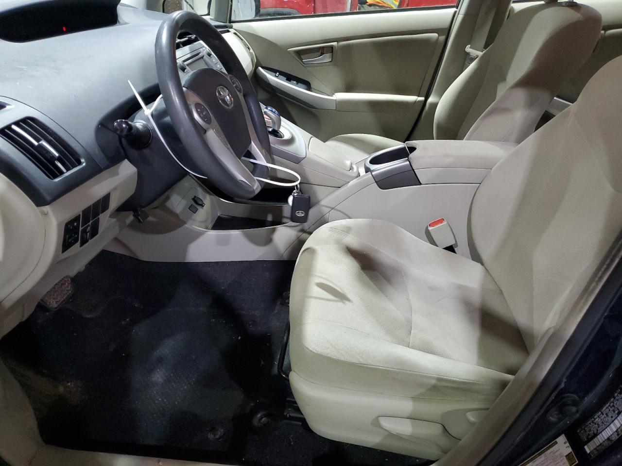 2014 TOYOTA PRIUS