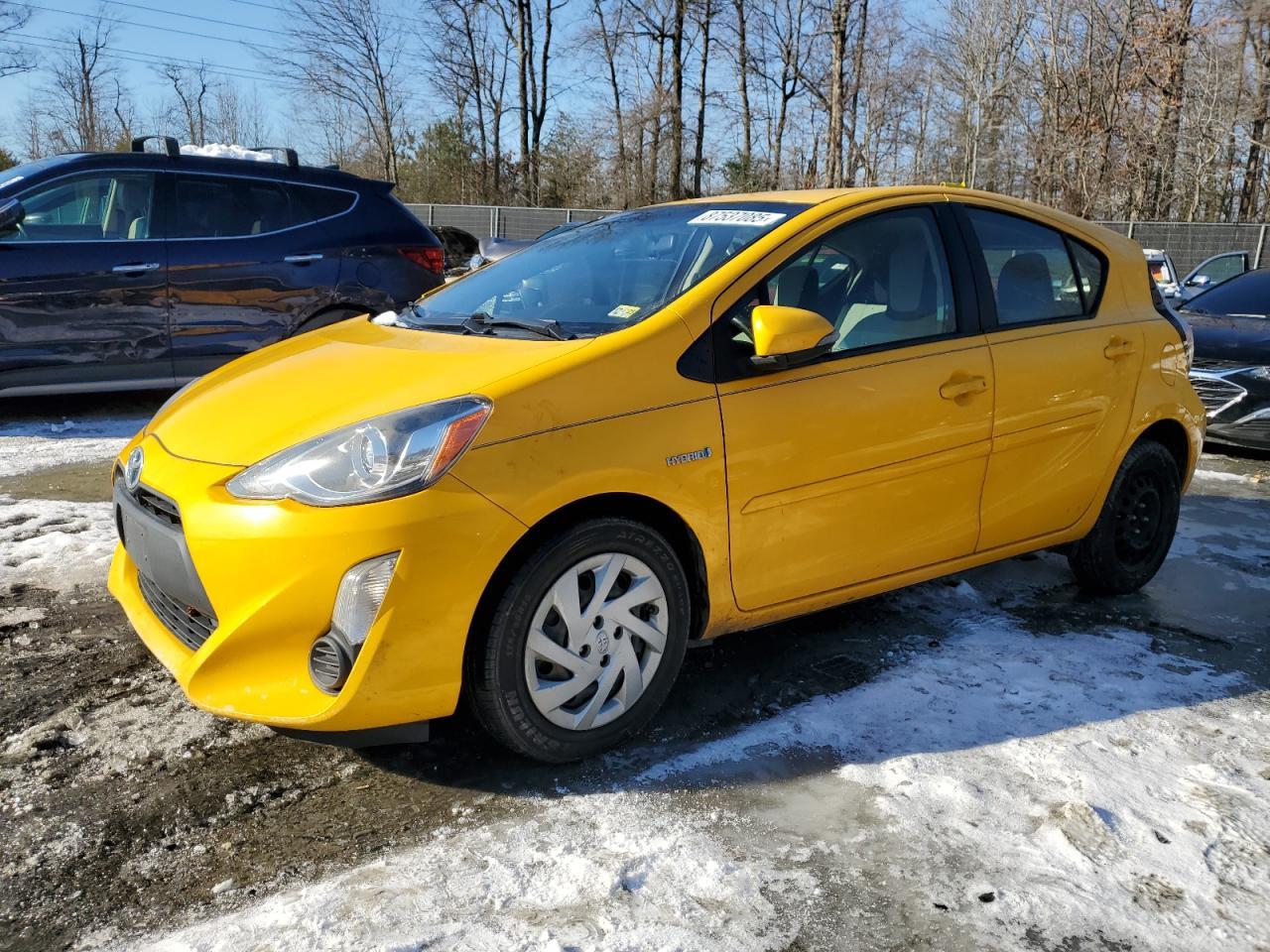 2015 TOYOTA PRIUS