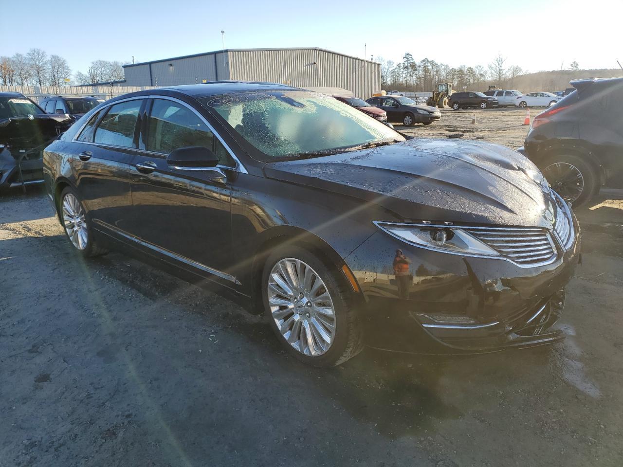 2016 LINCOLN MKZ