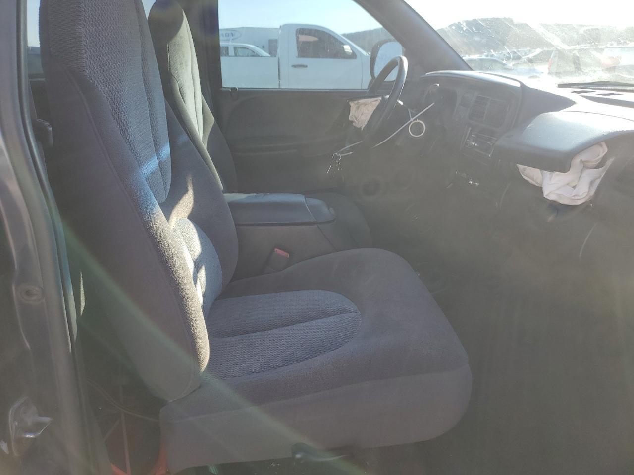 1999 DODGE Dakota