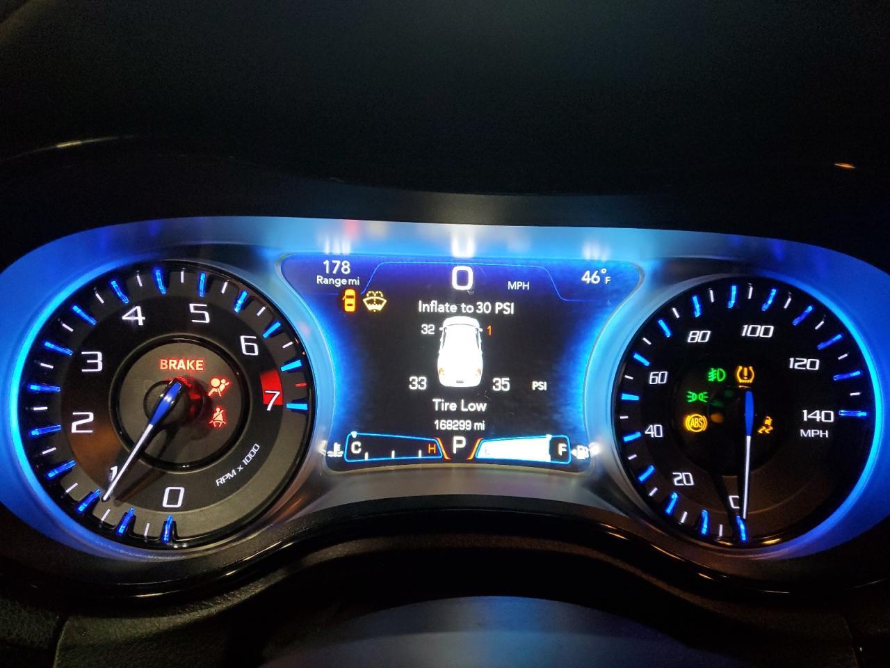 2017 CHRYSLER 300