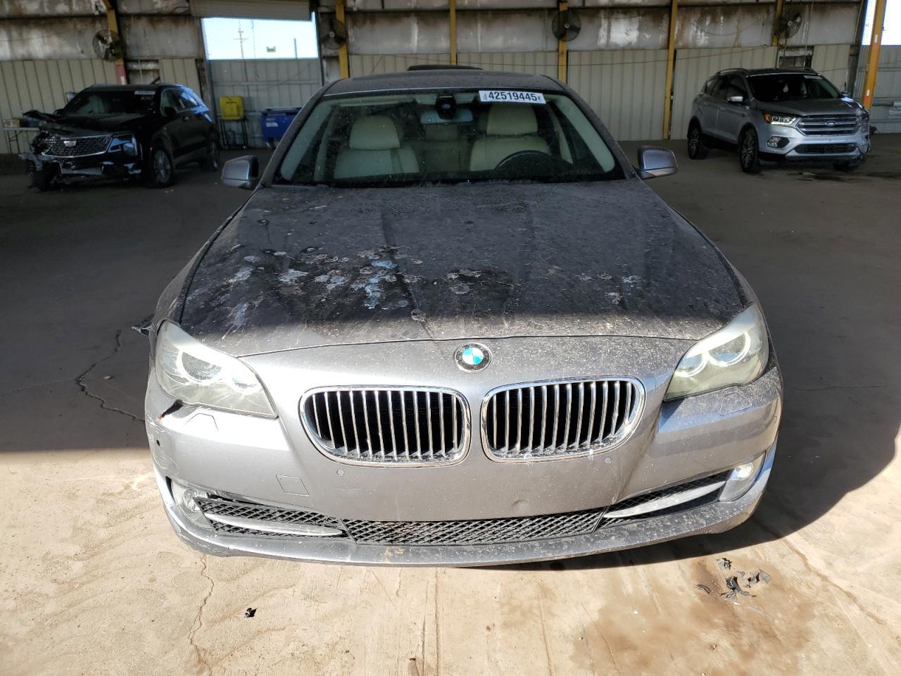 2011 BMW 5 series