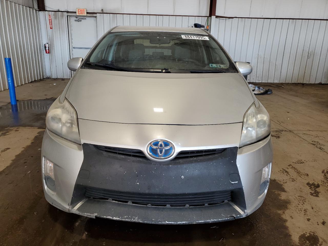 2011 TOYOTA PRIUS