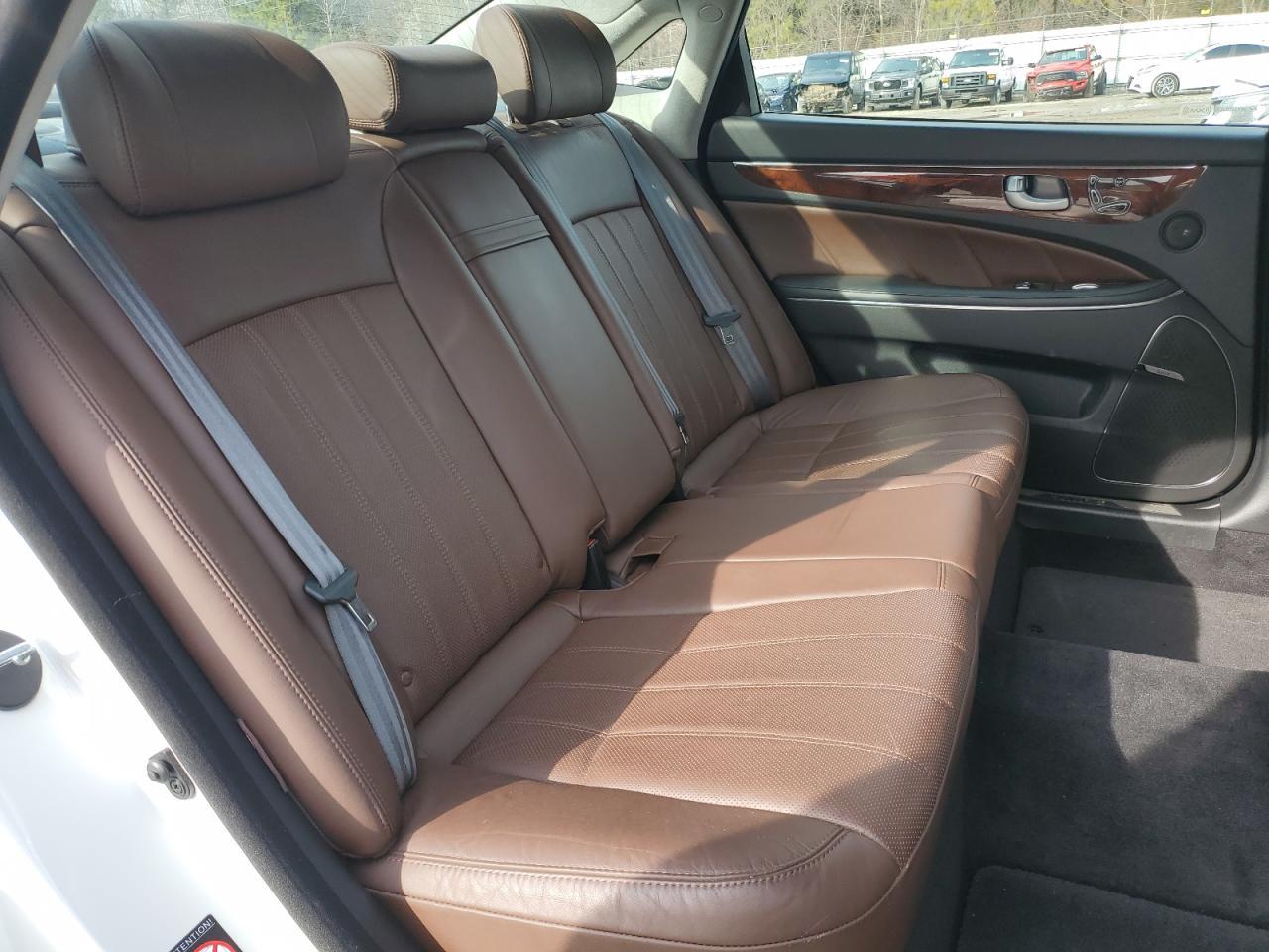 2013 HYUNDAI Equus