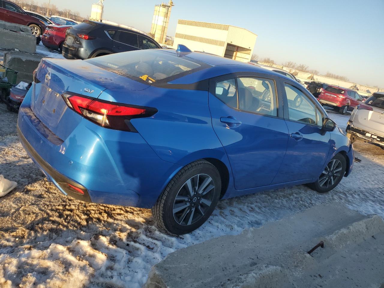 2021 NISSAN VERSA