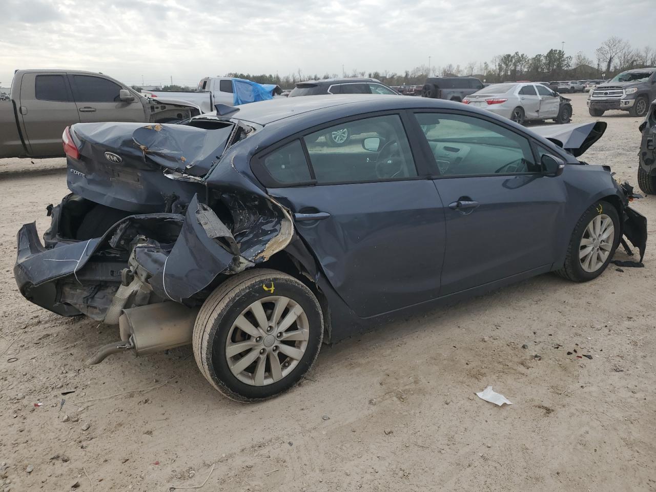 2015 KIA FORTE