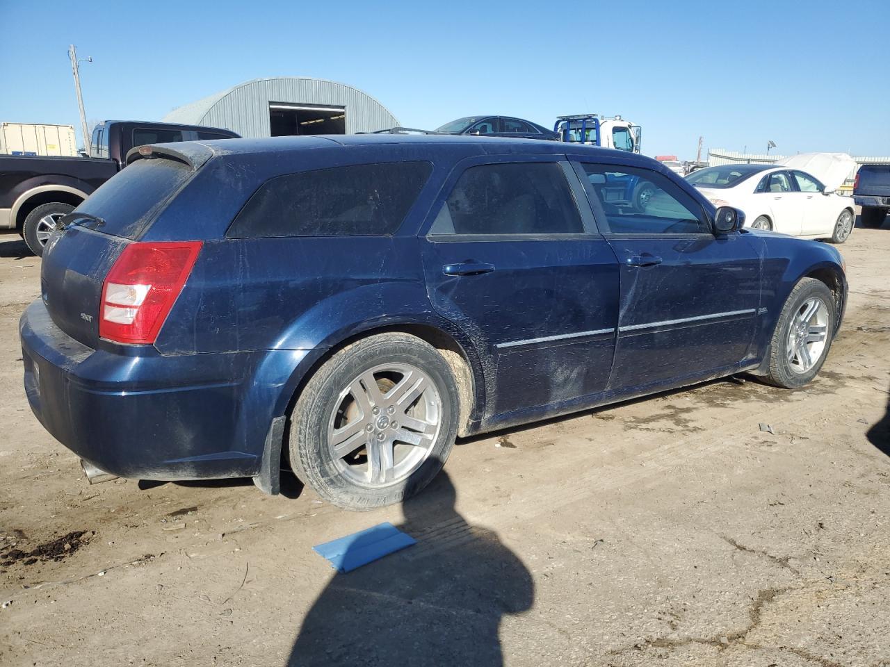 2006 DODGE MAGNUM