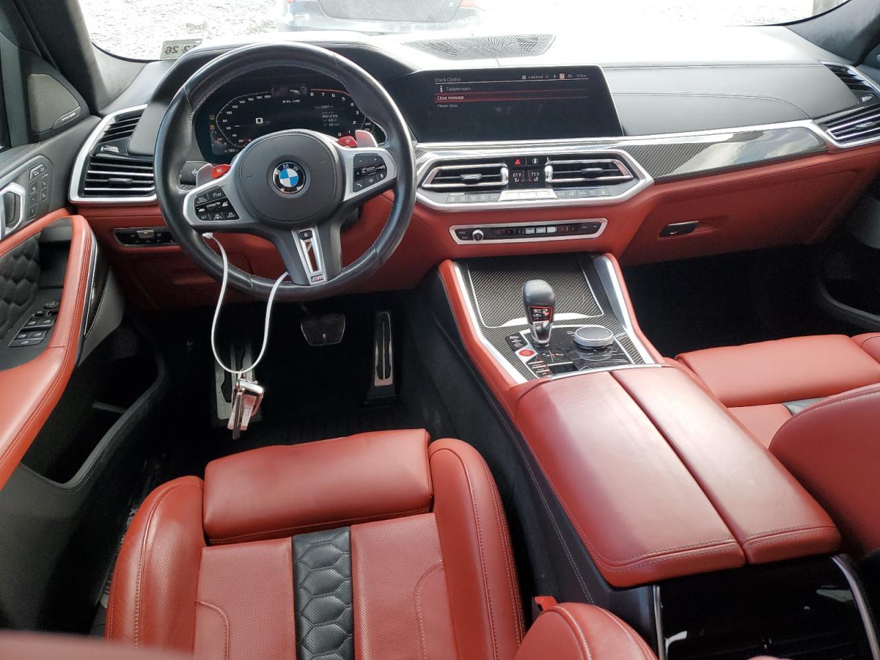 2022 BMW X6