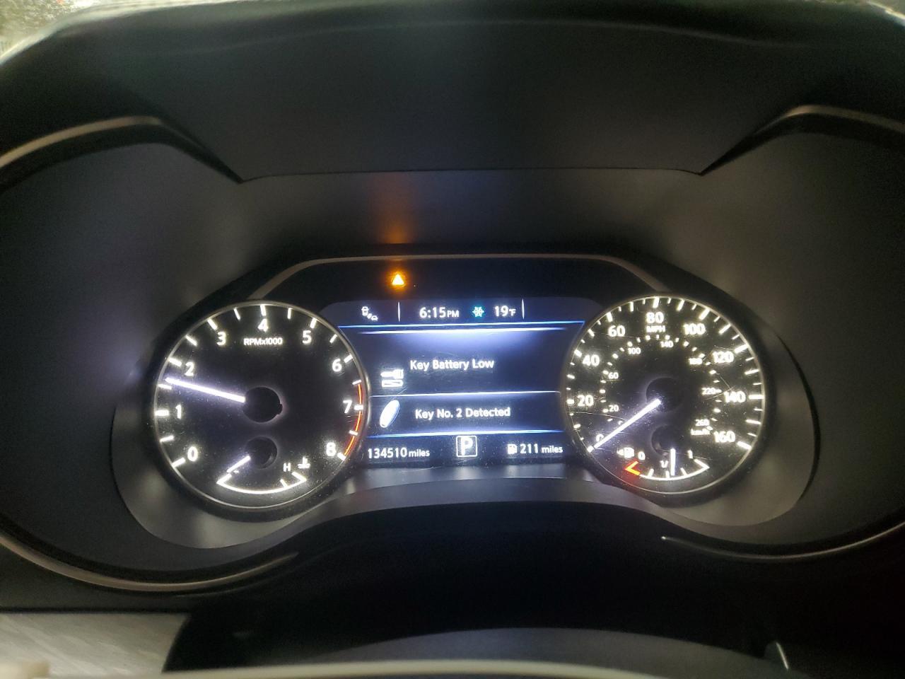 2017 NISSAN Maxima