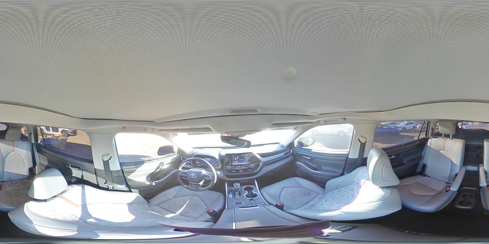 2022 TOYOTA HIGHLANDER