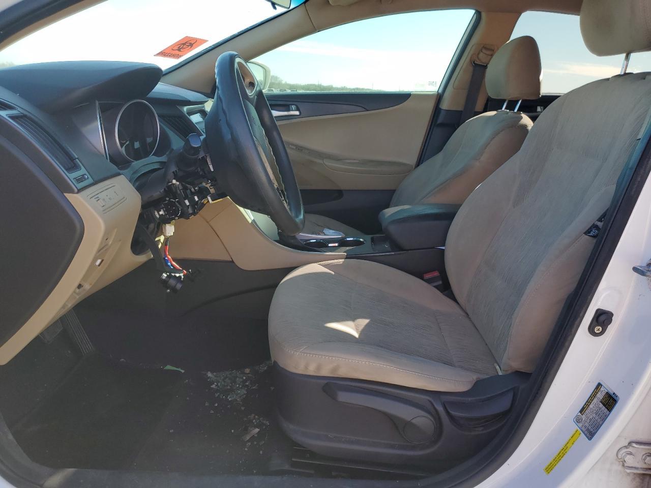 2011 HYUNDAI SONATA