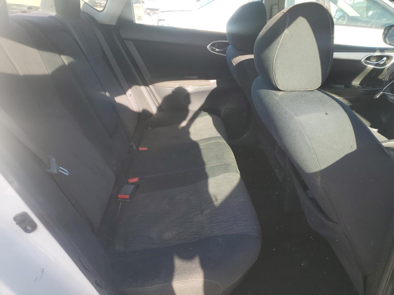 2015 NISSAN SENTRA