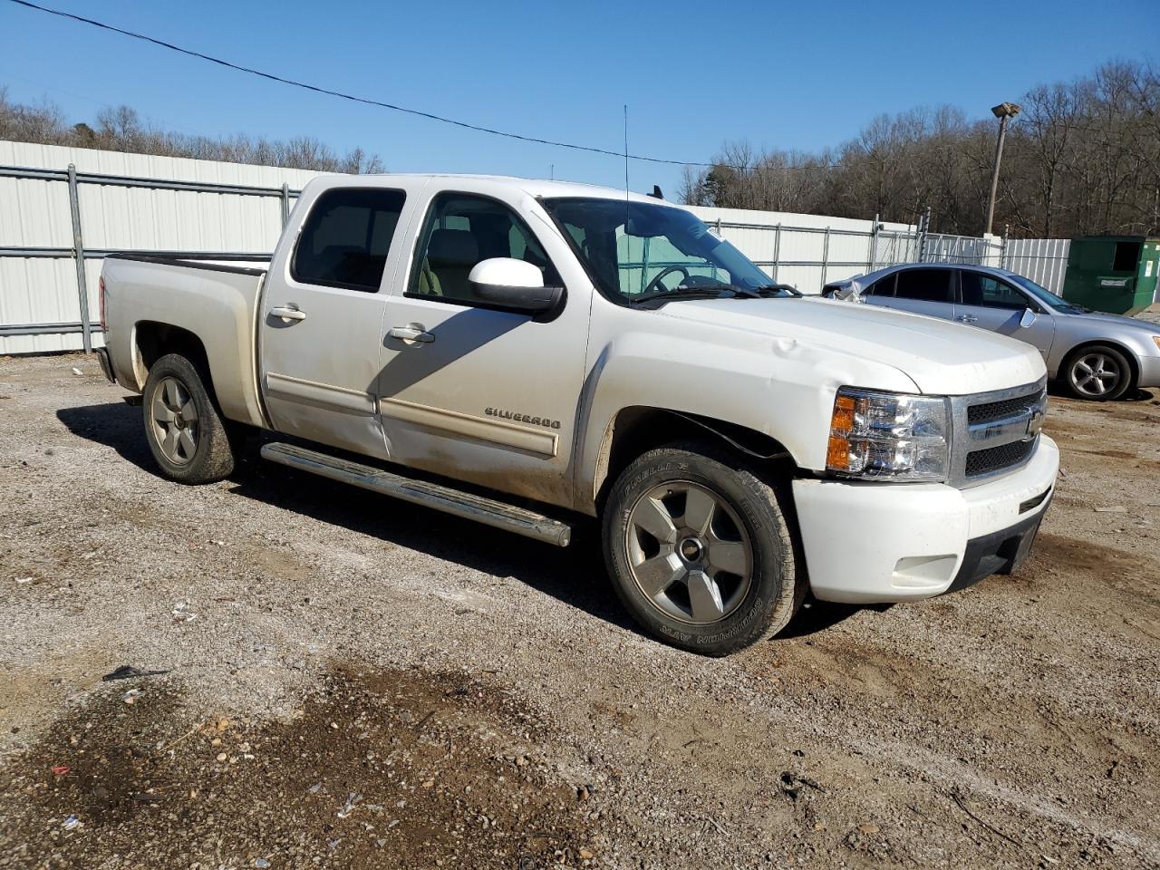 2011 CHEVROLET Silverado