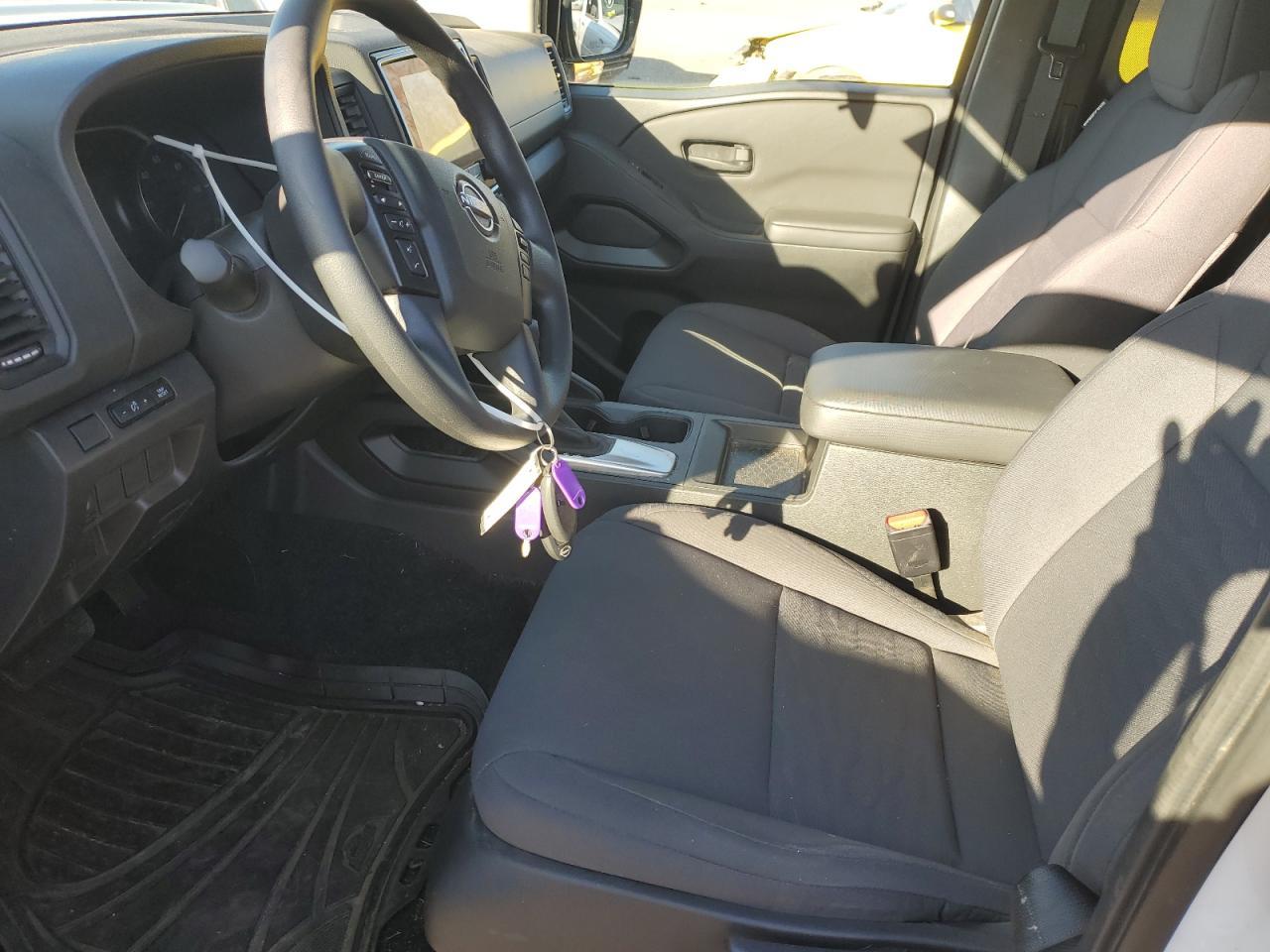 2024 NISSAN Frontier