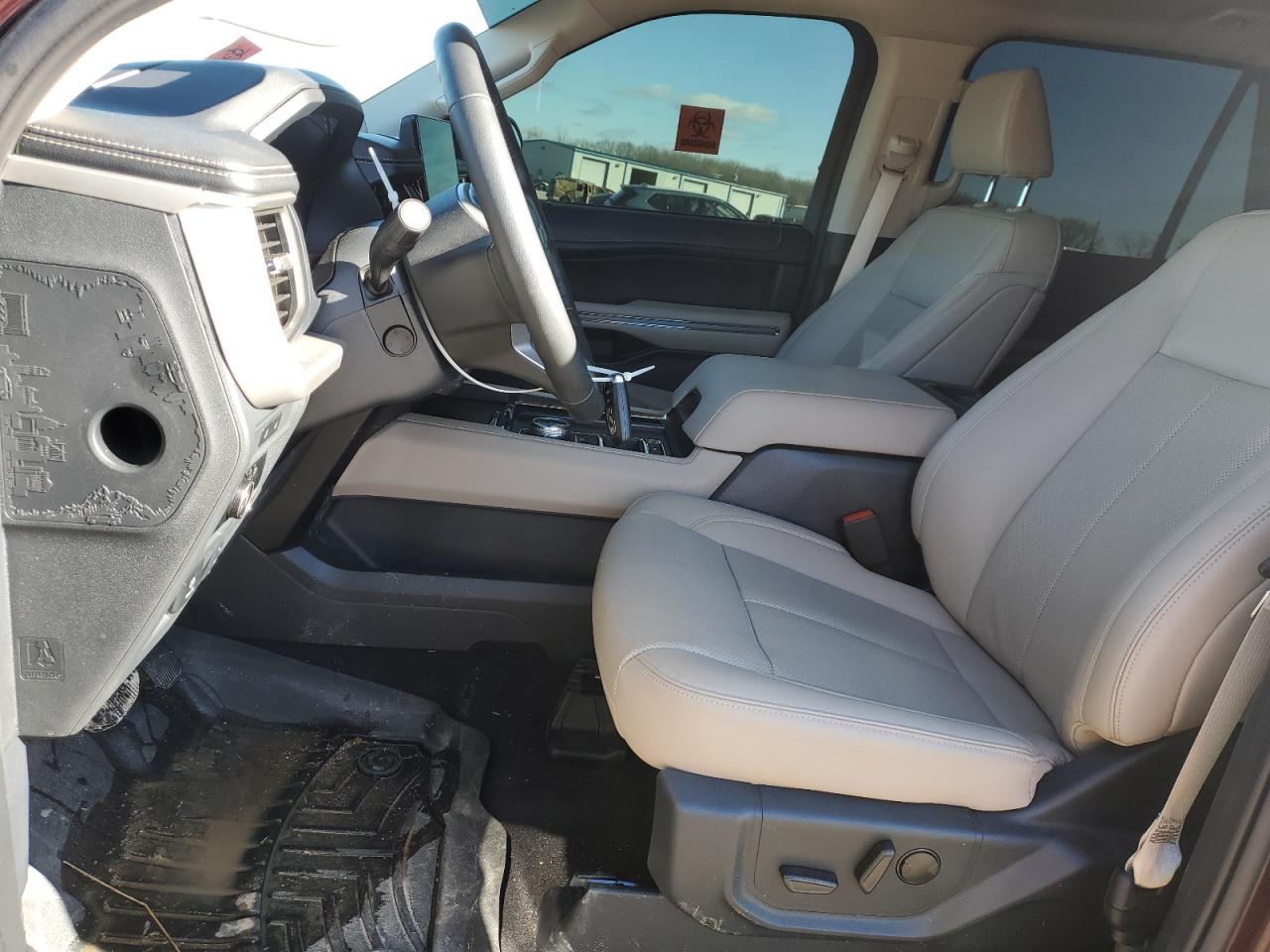 2024 FORD Expedition