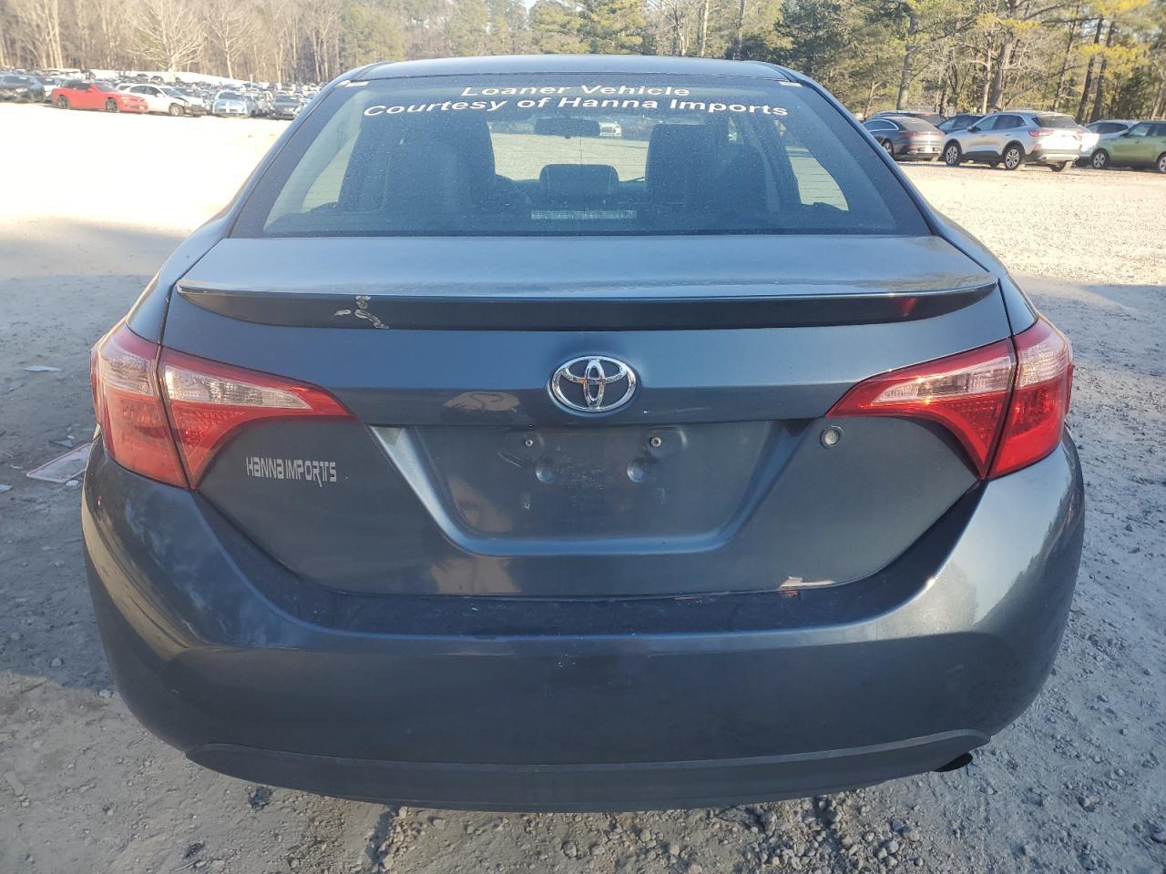 2015 TOYOTA COROLLA