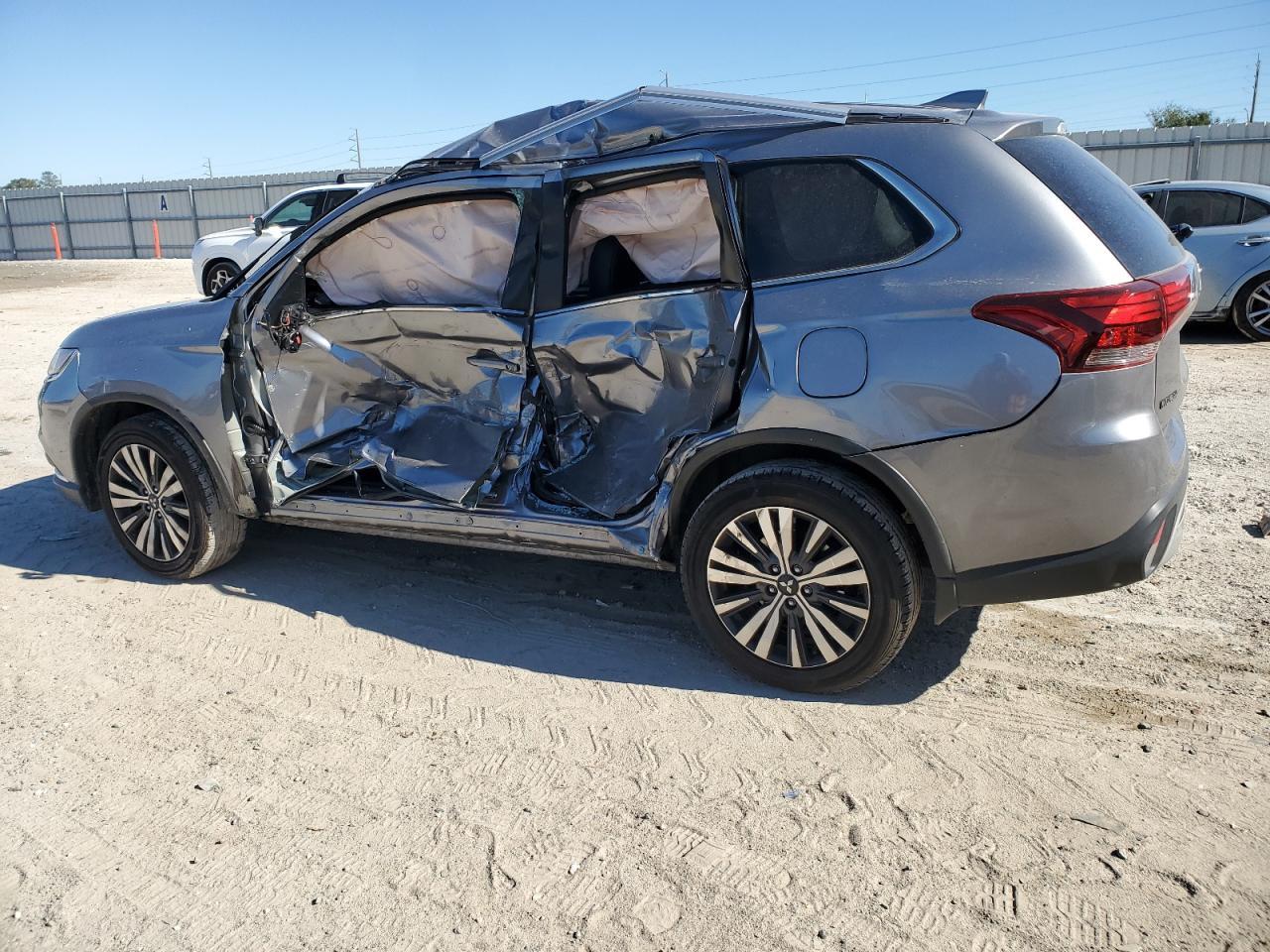 2019 MITSUBISHI outlander
