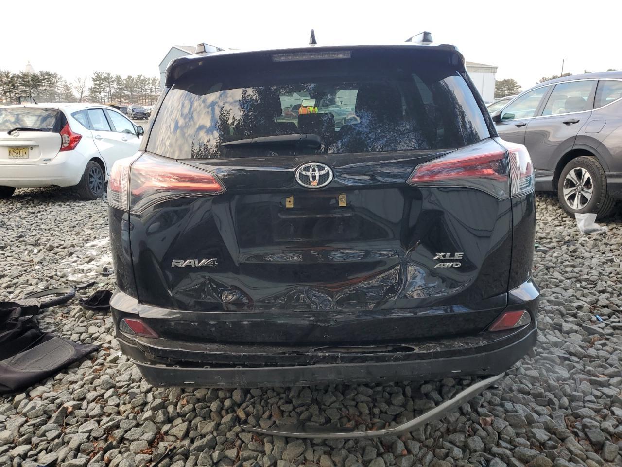 2018 TOYOTA RAV4