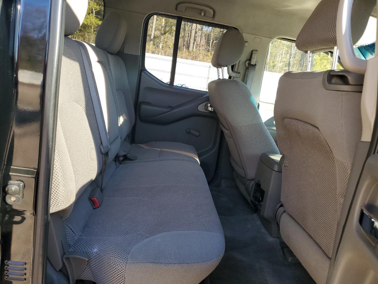 2005 NISSAN Frontier