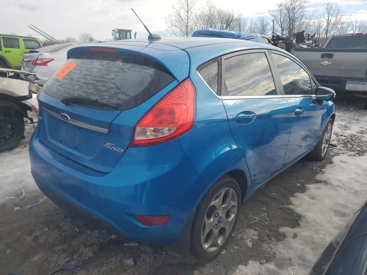 2012 FORD Fiesta