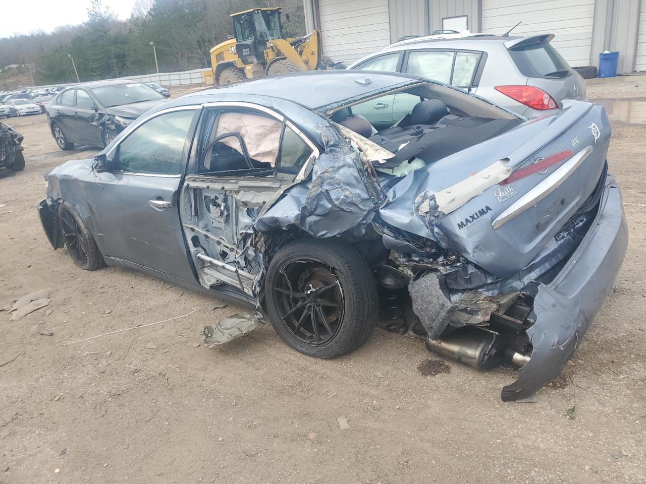 2011 NISSAN Maxima