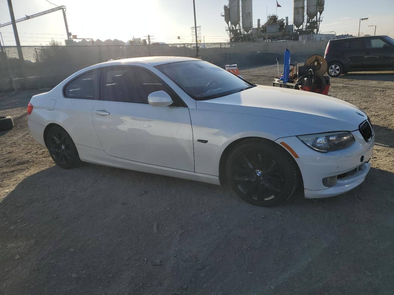 2012 BMW 3 SERIES