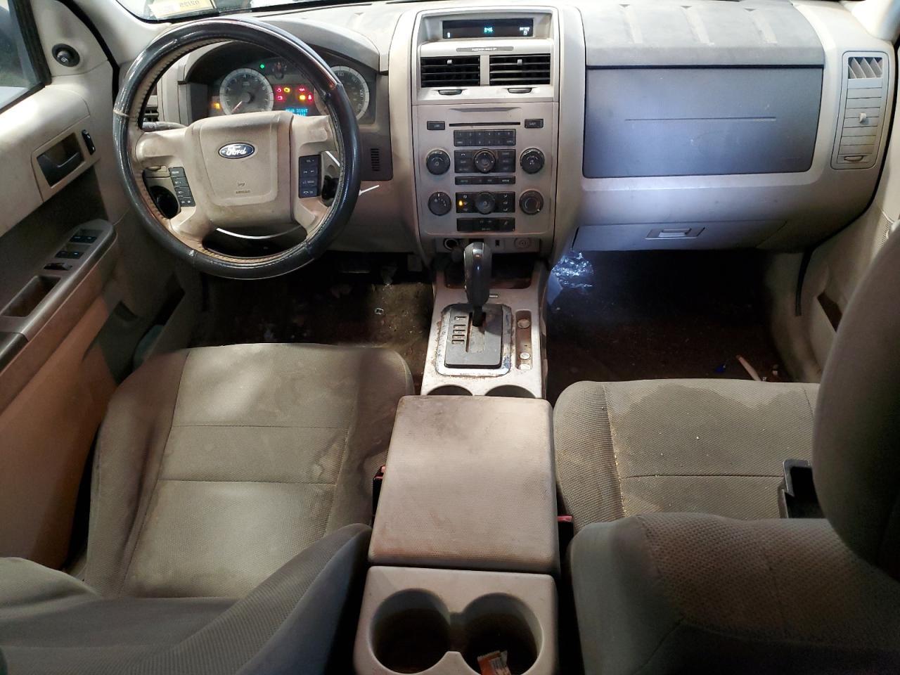 2009 FORD ESCAPE