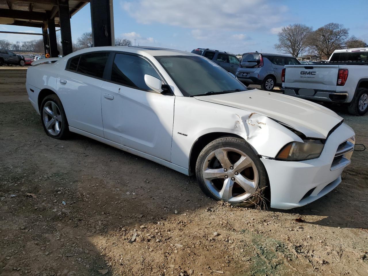 2011 DODGE CHARGER