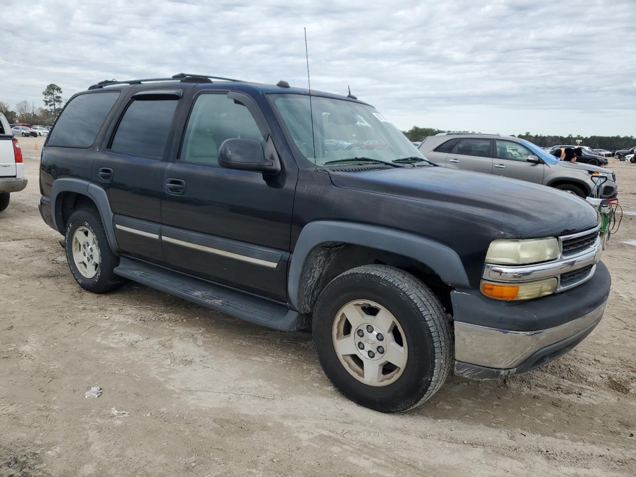 2004 CHEVROLET Tahoe