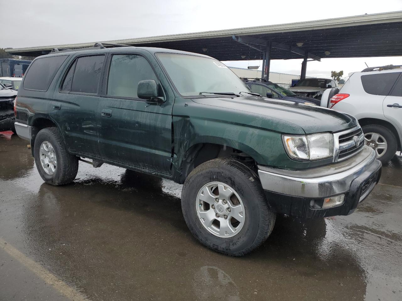 2000 TOYOTA 4Runner