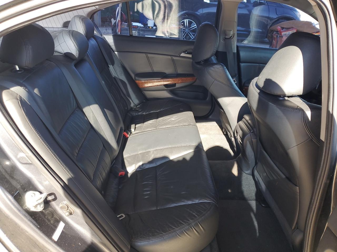 2011 HONDA ACCORD