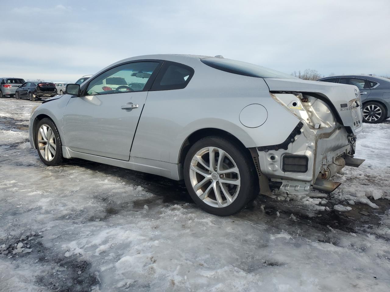 2010 NISSAN ALTIMA