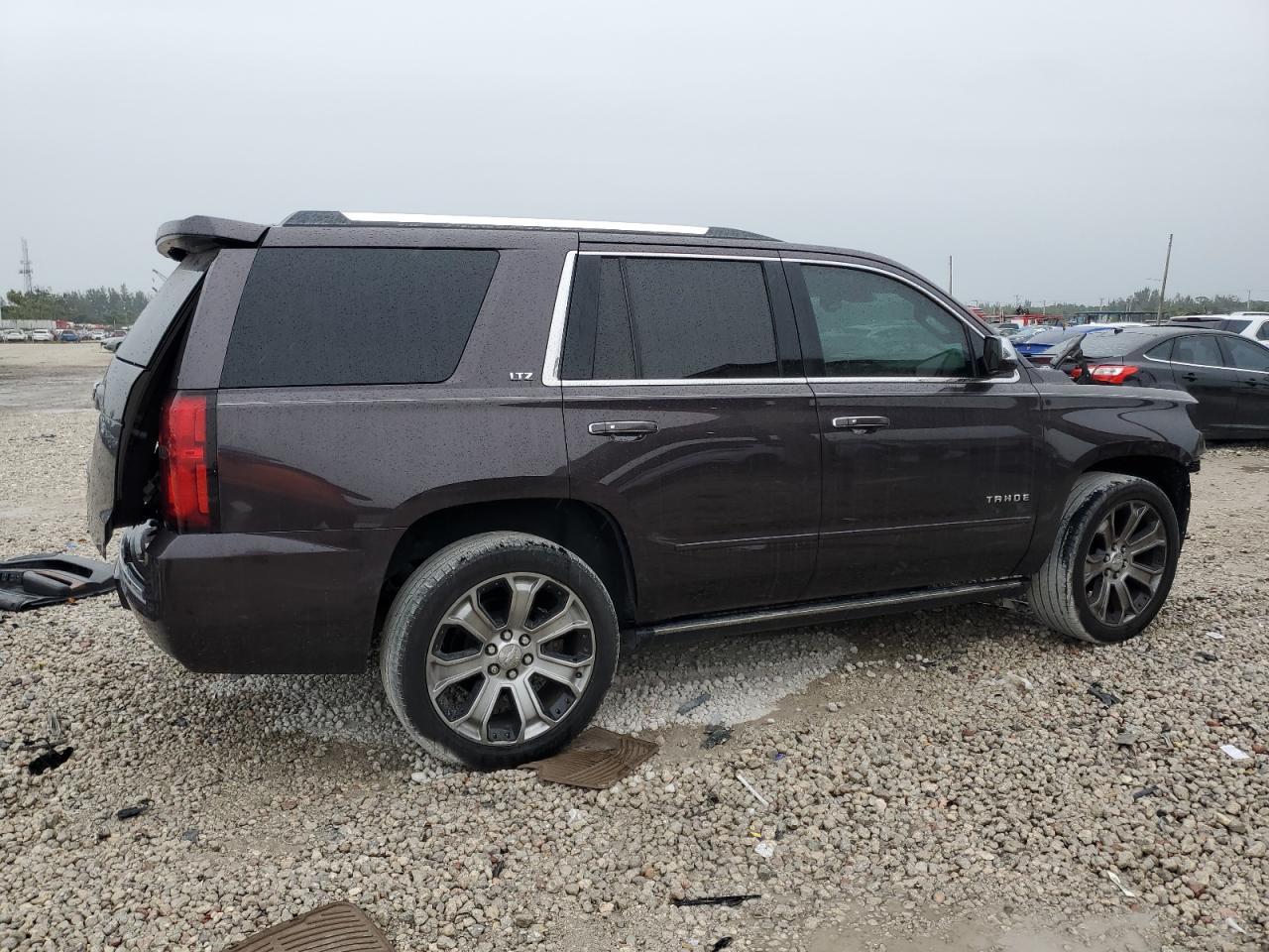 2015 CHEVROLET Tahoe