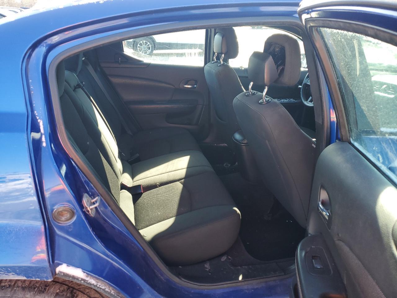 2014 DODGE Avenger