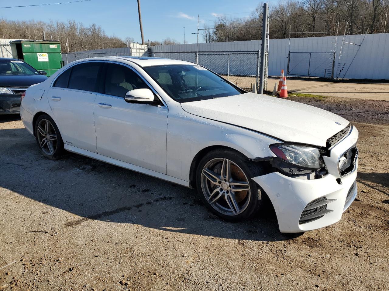 2017 MERCEDES-BENZ E-Class