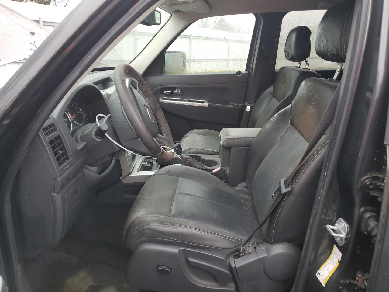 2010 JEEP Liberty