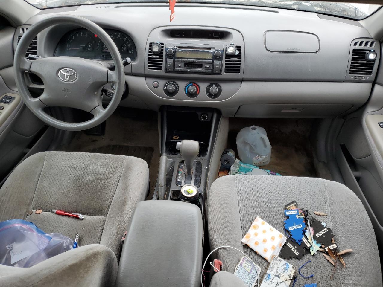 2004 TOYOTA CAMRY