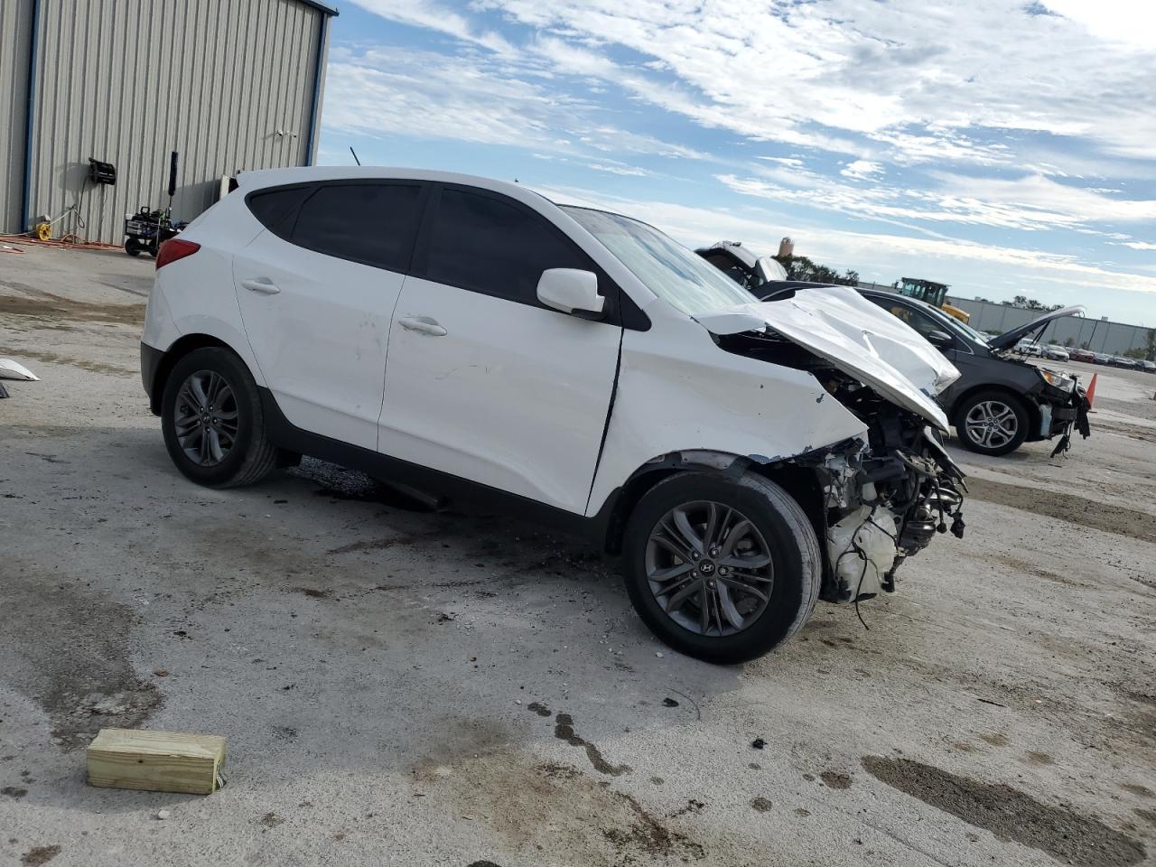 2015 HYUNDAI TUCSON