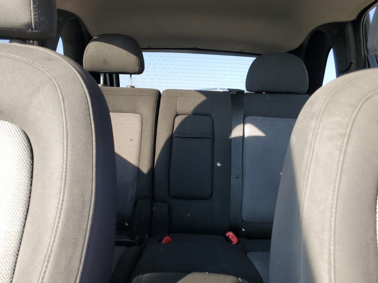 2012 CHEVROLET Captiva