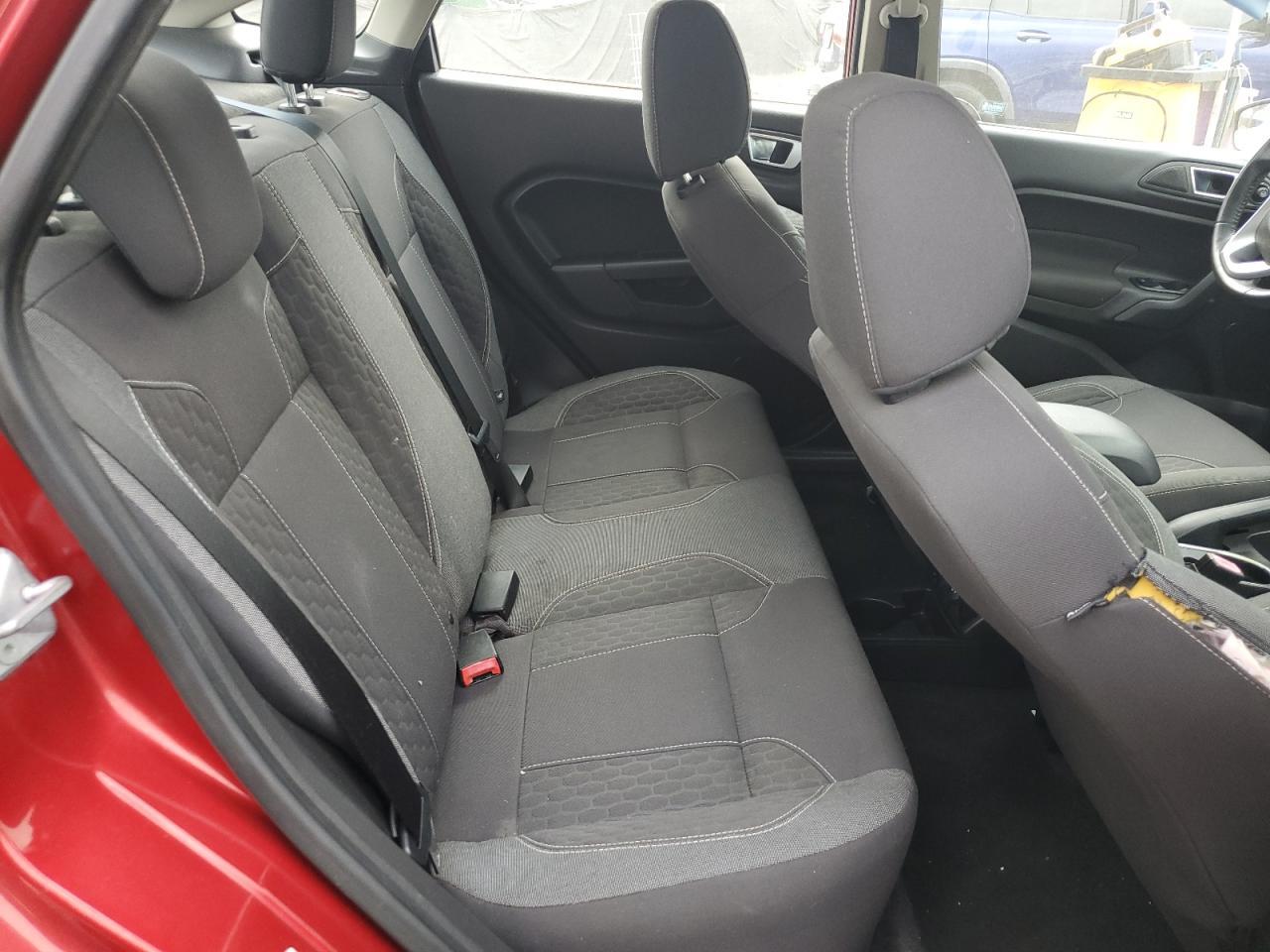 2014 FORD Fiesta