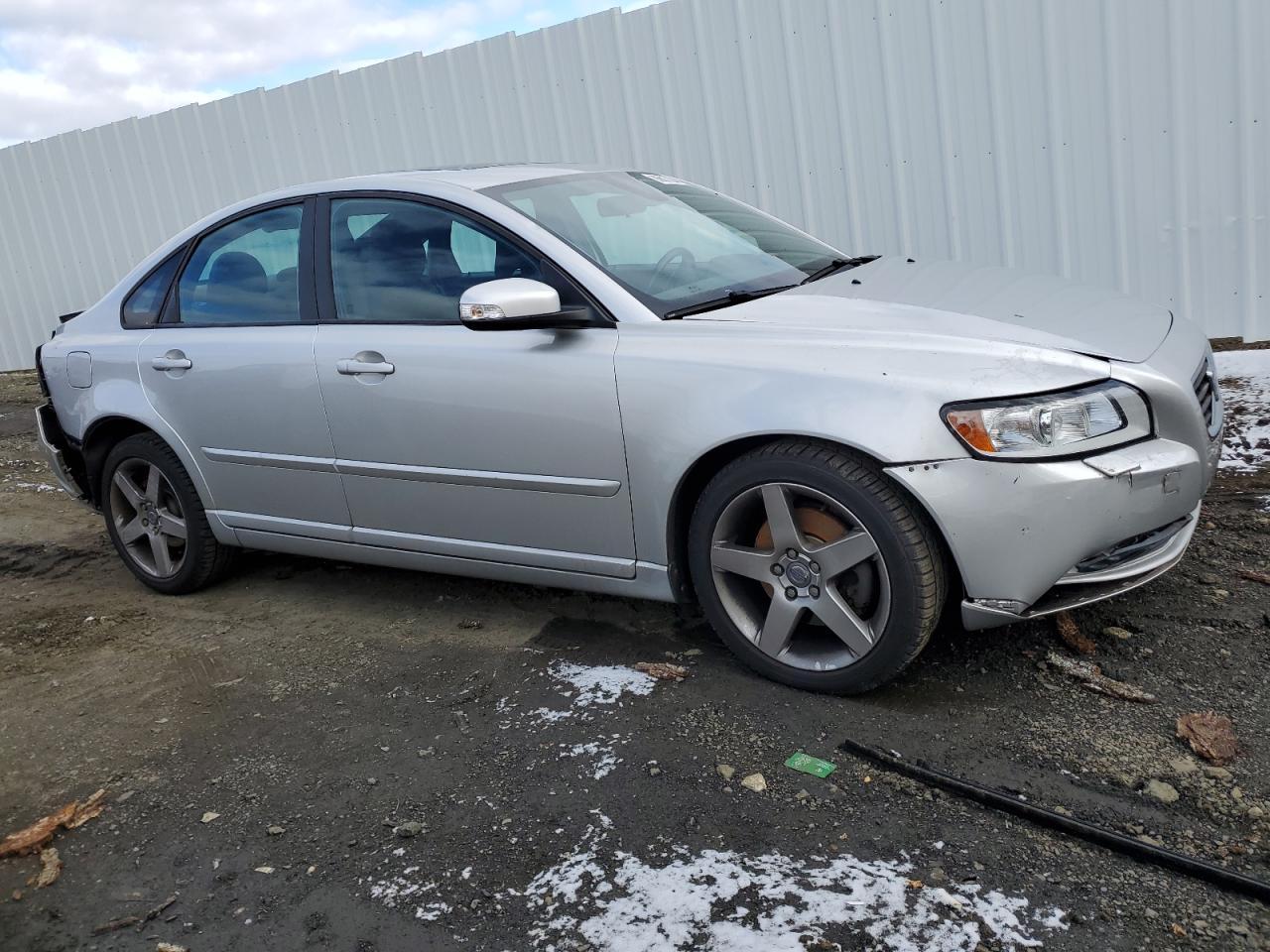 2008 VOLVO S40