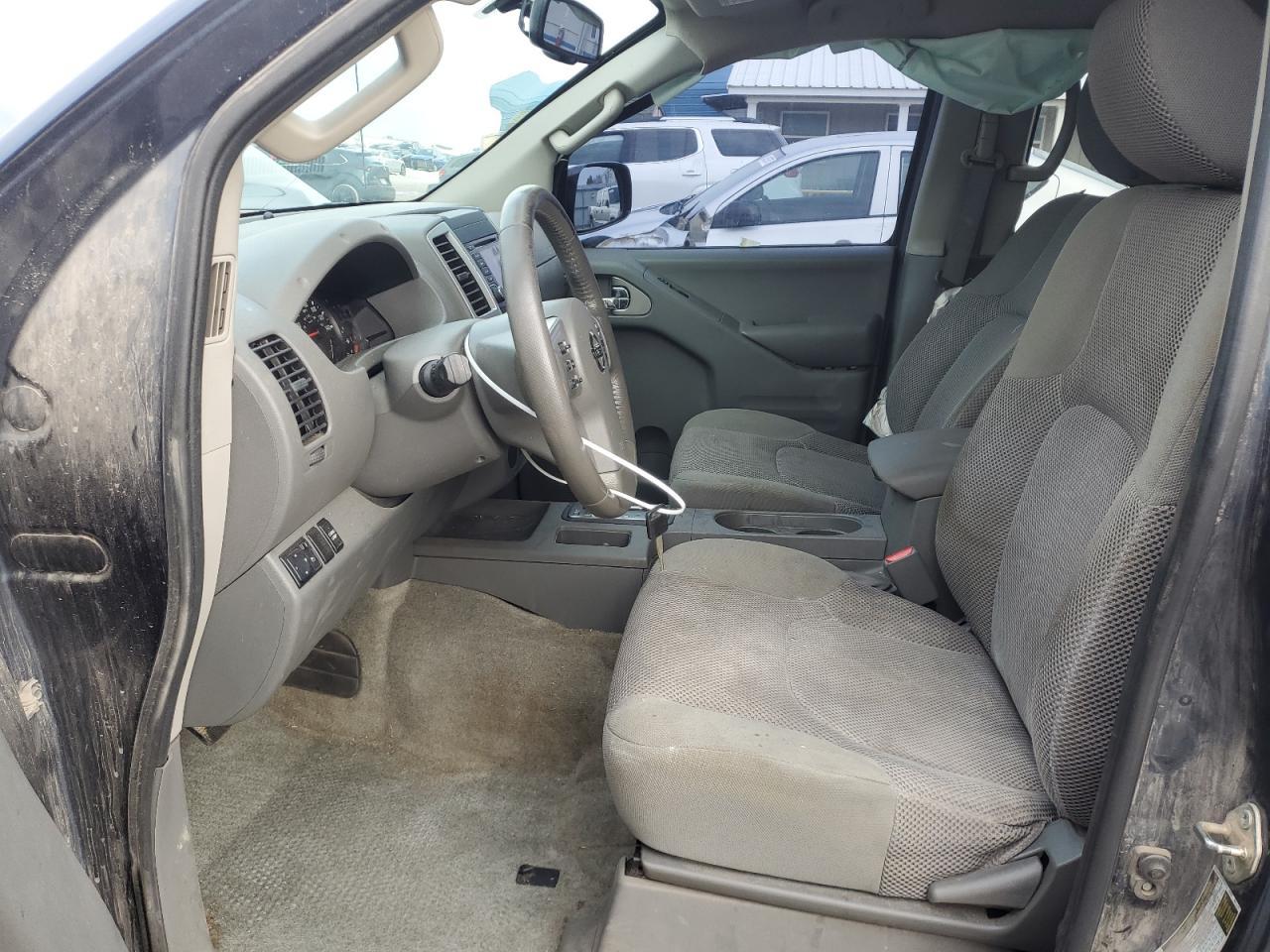 2016 NISSAN Frontier