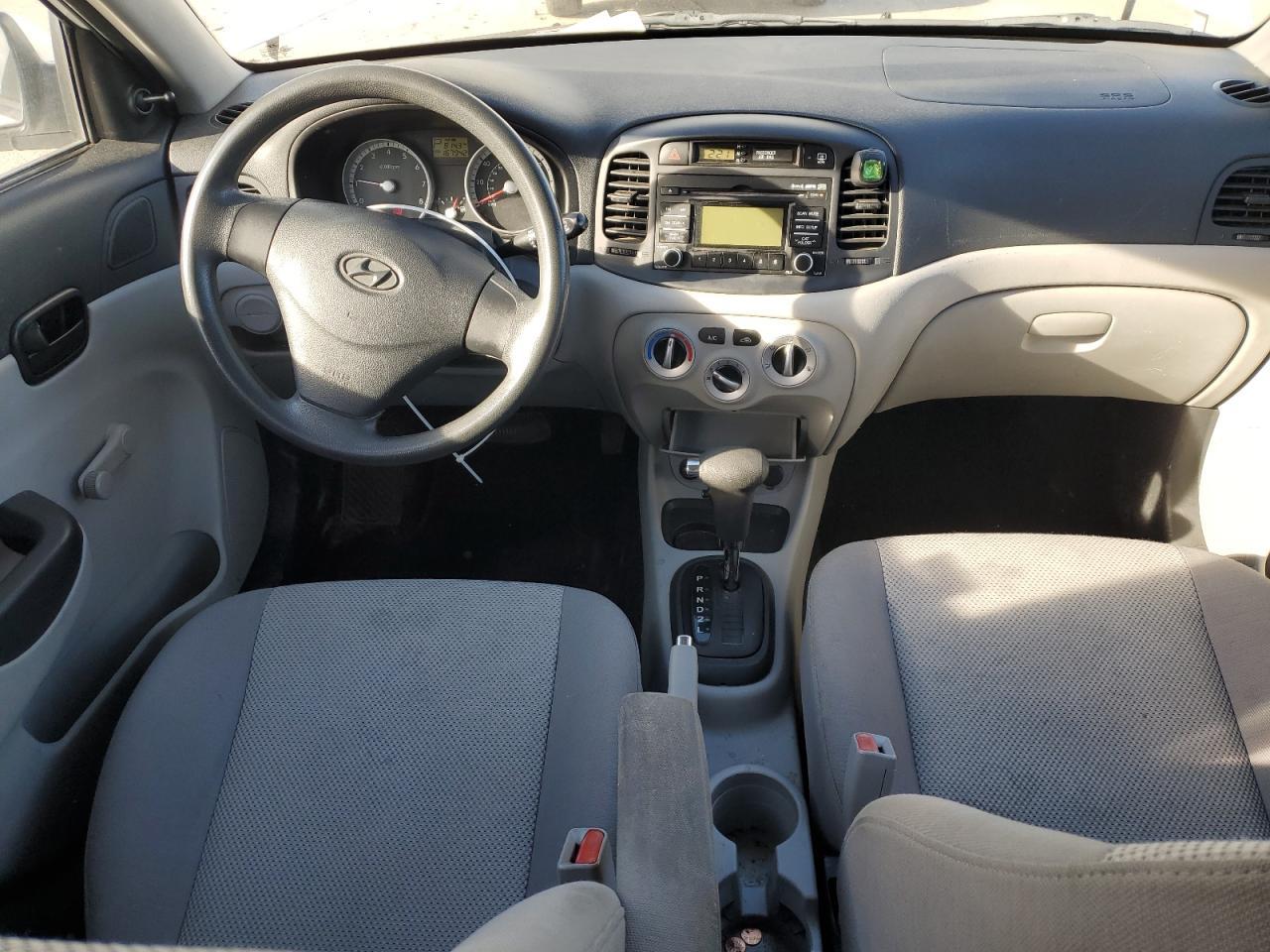 2009 HYUNDAI ACCENT