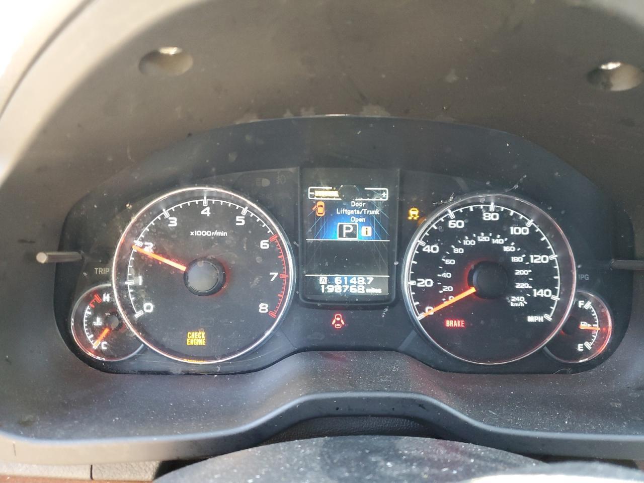 2013 SUBARU Outback